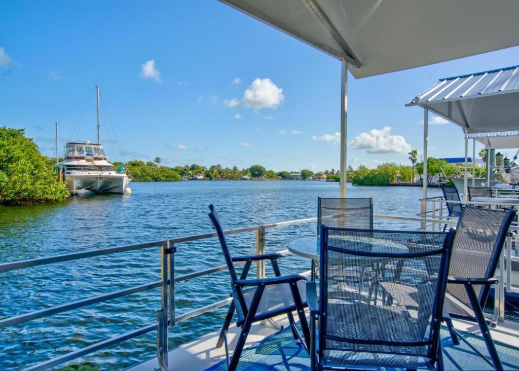 Treasure Harbor Hotell Islamorada Eksteriør bilde